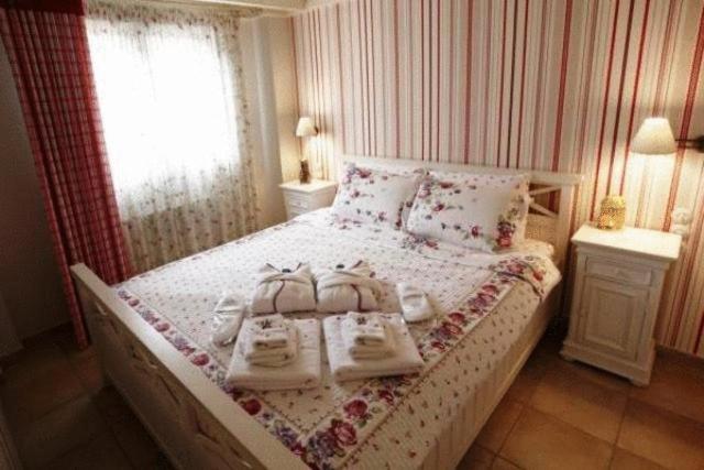 Giogarakis Suites Eleonas Bilik gambar
