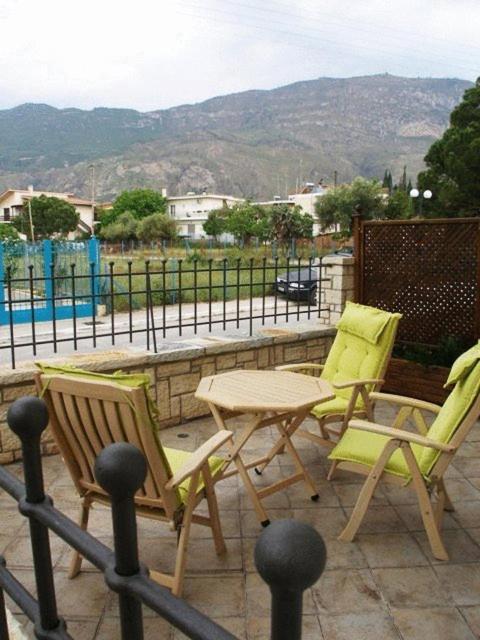 Giogarakis Suites Eleonas Bilik gambar
