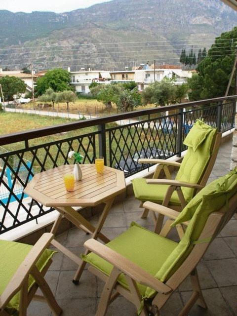Giogarakis Suites Eleonas Bilik gambar