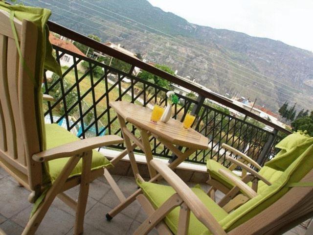 Giogarakis Suites Eleonas Bilik gambar
